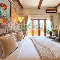 Stunning South European Style Villa In Canggu. Villas in Bali for Sale: Vila di dalam Tumbak Bayuh, Bali untuk 10,6 Miliar IDR. Leasehold. Pratinjau foto #13