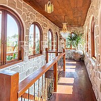 Stunning South European Style Villa In Canggu. Villas in Bali for Sale: Vila di dalam Tumbak Bayuh, Bali untuk 10,6 Miliar IDR. Leasehold. Pratinjau foto #11