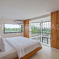 Amazing Profitable Villa In The Heart Of Bumbak. Villas in Bali for Sale: Вилла в Умалас, Балиан за 210 тыс. USD. Leasehold. Предварительный просмотр фото #9