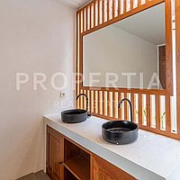 Spacious Villa Minutes From Bingin Beach. Villas in Bali for Sale: Vila di dalam Bingin, Bali untuk 6,1 Miliar IDR. Leasehold. Pratinjau foto #7