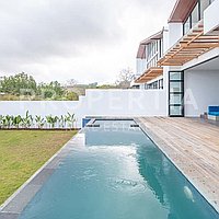 Spacious Villa Minutes From Bingin Beach. Villas in Bali for Sale: Vila di dalam Bingin, Bali untuk 6,1 Miliar IDR. Leasehold. Pratinjau foto #19