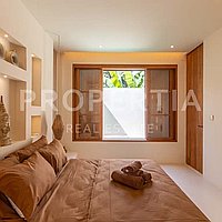 Serene Mediterranean Villa In Tumbak Bayuh. Villas in Bali for Sale: Вилла в Tumbak Bayuh, Балиан за 182 тыс. USD. Leasehold. Предварительный просмотр фото #5