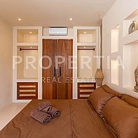 Serene Mediterranean Villa In Tumbak Bayuh. Villas in Bali for Sale: Вилла в Tumbak Bayuh, Балиан за 14,3 млн. RUB. Leasehold. Предварительный просмотр фото #7