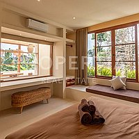 Serene Mediterranean Villa In Tumbak Bayuh. Villas in Bali for Sale: Вилла в Tumbak Bayuh, Балиан за 14,3 млн. RUB. Leasehold. Предварительный просмотр фото #14