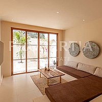 Serene Mediterranean Villa In Tumbak Bayuh. Villas in Bali for Sale: Вилла в Tumbak Bayuh, Балиан за 182 тыс. USD. Leasehold. Предварительный просмотр фото #1