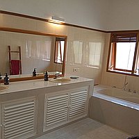 3-bedroom beachfront paradise in North Bali. Villas in Bali for Sale: Вилла в North Bali, Балиан за 28,0 млн. RUB. Freehold. Предварительный просмотр фото #9