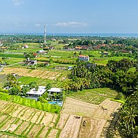 Ultimate luxury 5 bedroom villa in Tanah Lot. Villas in Bali for Sale: Вилла в Танах Лот (Табанан), Балиан за 913 тыс. USD. Leasehold. Предварительный просмотр фото #1