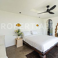 Beautiful Residential Home Bumbak. Villas in Bali for Sale: Вилла в Умалас, Балиан за 8,0 млрд. IDR. Leasehold. Предварительный просмотр фото #8