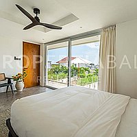 Beautiful Residential Home Bumbak. Villas in Bali for Sale: Вилла в Умалас, Балиан за 8,0 млрд. IDR. Leasehold. Предварительный просмотр фото #7