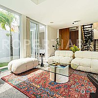 Beautiful Residential Home Bumbak. Villas in Bali for Sale: Вилла в Умалас, Балиан за 473 тыс. USD. Leasehold. Предварительный просмотр фото #3