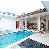 Perfectly Located With Green View 2-Bedroom. Villas in Bali for Sale: Вилла в Балиан за 192 тыс. USD. Leasehold. Предварительный просмотр фото #1
