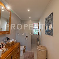 Spacious Family Home In Buduk. Villas in Bali for Sale: Вилла в Балиан за 527 тыс. USD. Leasehold. Предварительный просмотр фото #15