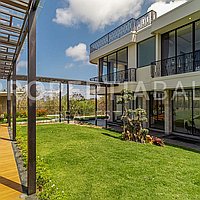 Luxury Family Home With Ocean View In Ungasan. Villas in Bali for Sale: Вилла в Унгасан, Балиан за 35,3 млн. RUB. Leasehold. Предварительный просмотр фото #17