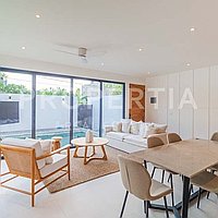 Modern Inspired Family Home In Padonan. Villas in Bali for Sale: Вилла в Padonan, Балиан за 234 тыс. USD. Leasehold. Предварительный просмотр фото #4