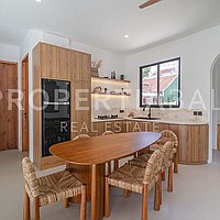 Beautiful Family Villa In Pecatu. Villas in Bali for Sale: Vila di dalam Uluwatu, Bali untuk 4,5 Miliar IDR. Leasehold. Pratinjau foto #14