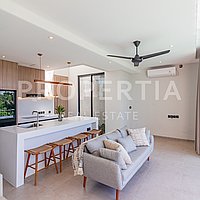 Stunning Modern Villa In Babakan. Villas in Bali for Sale: Вилла в Балиан за 243 тыс. USD. Leasehold. Предварительный просмотр фото #1