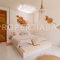 Beautiful Modern Villa In Pecatu. Villas in Bali for Sale: Вилла в Улувату, Балиан за 166 тыс. USD. Leasehold. Предварительный просмотр фото #4