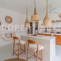 Beautiful Modern Villa In Pecatu. Villas in Bali for Sale: Вилла в Улувату, Балиан за 166 тыс. USD. Leasehold. Предварительный просмотр фото #1