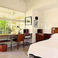 Modern Tropical Boutique Villa In The Heart Of Umalas. Villas in Bali for Sale: Вилла в Умалас, Балиан за 1366 тыс. USD. Leasehold. Предварительный просмотр фото #12