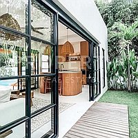 Modern Tropical Villa In Tumbak Bayuh. Villas in Bali for Sale: Вилла в Балиан за 17,7 млн. RUB. Leasehold. Предварительный просмотр фото #7