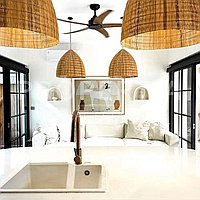 Modern Tropical Villa In Tumbak Bayuh. Villas in Bali for Sale: Вилла в Балиан за 17,4 млн. RUB. Leasehold. Предварительный просмотр фото #3