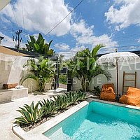 Beautiful Villa In The Heart Of Berawa. Villas in Bali for Sale: Вилла в Берава (Чангу), Балиан за 231 тыс. USD. Leasehold. Предварительный просмотр фото #3