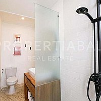 Beautiful Villa In The Heart Of Berawa. Villas in Bali for Sale: Vila di dalam Berawa (Canggu), Bali untuk 3,9 Miliar IDR. Leasehold. Pratinjau foto #12