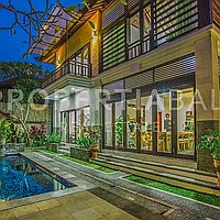 Modern Balinese Family Home In Umalas. Villas in Bali for Sale: Вилла в Умалас, Балиан за 28,5 млн. RUB. Leasehold. Предварительный просмотр фото #17