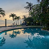 Oceanfront freehold villa in North Bali. Villas in Bali for Sale: Вилла в North Bali, Балиан за 311 тыс. USD. Freehold. Предварительный просмотр фото #3