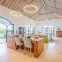 Stunning Modern Familiy Home In Padonan. Villas in Bali for Sale: Вилла в Padonan, Балиан за 371 тыс. USD. Leasehold. Предварительный просмотр фото #2