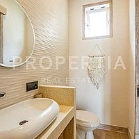 Stunning Modern Familiy Home In Padonan. Villas in Bali for Sale: Вилла в Padonan, Балиан за 371 тыс. USD. Leasehold. Предварительный просмотр фото #8