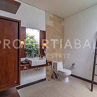 Modern Balinese Villa In Bumbak. Villas in Bali for Sale: Вилла в Умалас, Балиан за 325 тыс. USD. Leasehold. Предварительный просмотр фото #9