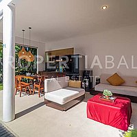 Modern Balinese Villa In Bumbak. Villas in Bali for Sale: Вилла в Умалас, Балиан за 325 тыс. USD. Leasehold. Предварительный просмотр фото #11