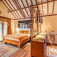 Stunning Tropical Wooden Villa In Buduk. Villas in Bali for Sale: Вилла в Buduk, Балиан за 211 тыс. USD. Leasehold. Предварительный просмотр фото #10