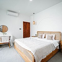 Charming new 3-bedroom freehold villa in Cepaka. Villas in Bali for Sale: Vila di dalam Tanah Lot (Tabanan), Bali untuk 4,9 Miliar IDR. Freehold. Pratinjau foto #8