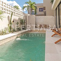 Amazing Tropical Inspired Villa In The Heart Of Bumbak. Villas in Bali for Sale: Вилла в Умалас, Балиан за 234 тыс. USD. Leasehold. Предварительный просмотр фото #22