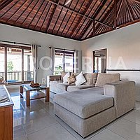 Charming 2-Bedroom Villa In Prime Berawa. Villas in Bali for Sale: Вилла в Берава (Чангу), Балиан за 347 тыс. USD. Leasehold. Предварительный просмотр фото #15