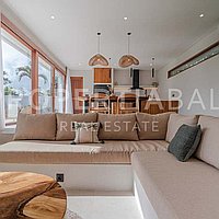 Beautiful Modern Villa In Pecatu. Villas in Bali for Sale: Вилла в Улувату, Балиан за 219 тыс. USD. Leasehold. Предварительный просмотр фото #2