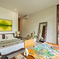Luxury living amidst lush jungle in Buwit. Villas in Bali for Sale: Вилла в Танах Лот (Табанан), Балиан за 1440 тыс. USD. Freehold. Предварительный просмотр фото #3
