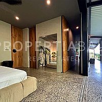 Beautiful Modern Industrial Villas In Buduk. Villas in Bali for Sale: Вилла в Buduk, Балиан за 23,1 млн. RUB. Leasehold. Предварительный просмотр фото #9