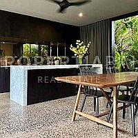 Beautiful Modern Industrial Villas In Buduk. Villas in Bali for Sale: Вилла в Buduk, Балиан за 294 тыс. USD. Leasehold. Предварительный просмотр фото #2