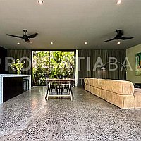 Beautiful Modern Industrial Villas In Buduk. Villas in Bali for Sale: Вилла в Buduk, Балиан за 23,1 млн. RUB. Leasehold. Предварительный просмотр фото #1