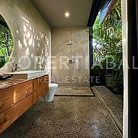 Beautiful Modern Industrial Villas In Buduk. Villas in Bali for Sale: Вилла в Buduk, Балиан за 23,1 млн. RUB. Leasehold. Предварительный просмотр фото #7