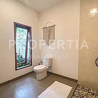 Charming Tropical Villa In Tumbak Bayuh. Villas in Bali for Sale: Vila di dalam Tumbak Bayuh, Bali untuk 2,4 Miliar IDR. Leasehold. Pratinjau foto #11