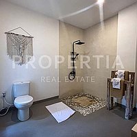 Charming Tropical Villa In Tumbak Bayuh. Villas in Bali for Sale: Vila di dalam Tumbak Bayuh, Bali untuk 2,4 Miliar IDR. Leasehold. Pratinjau foto #10