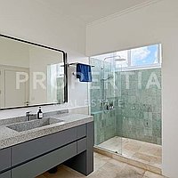 Amazing Modern Tropical Villa In Tumbak Bayuh. Villas in Bali for Sale: Вилла в Tumbak Bayuh, Балиан за 296 тыс. USD. Leasehold. Предварительный просмотр фото #9