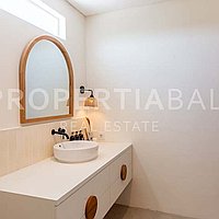 Charming Mediterranean Villa In Ungasan. Villas in Bali for Sale: Vila di dalam Ungasan, Bali untuk 4,3 Miliar IDR. Freehold. Pratinjau foto #16