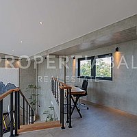 Outstanding Industrial Style Family Villa In Berawa. Villas in Bali for Sale: Вилла в Берава (Чангу), Балиан за 801 тыс. USD. Leasehold. Предварительный просмотр фото #17