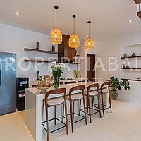 Tropical Inspired Villa In Umalas. Villas in Bali for Sale: Вилла в Умалас, Балиан за 187 тыс. USD. Leasehold. Предварительный просмотр фото #3