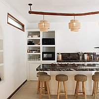 Contemporary 3-bedroom villa in Ungasan for lease. Villas in Bali for Sale: Вилла в Bukit South, Балиан за 254 тыс. USD. Leasehold. Предварительный просмотр фото #3